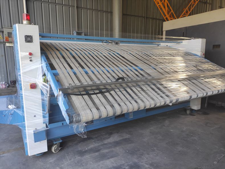 
		折叠机在洗衣房中主要作用是什么？？
		